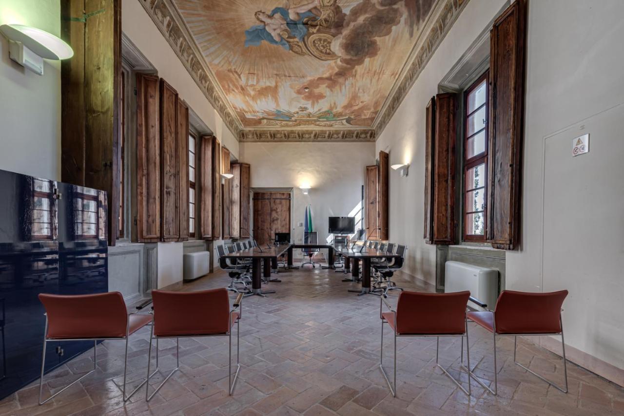 Palazzo Del Capitano Wellness & Relais - Luxury Borgo Capitano Collection Hotel San Quirico dʼOrcia Buitenkant foto